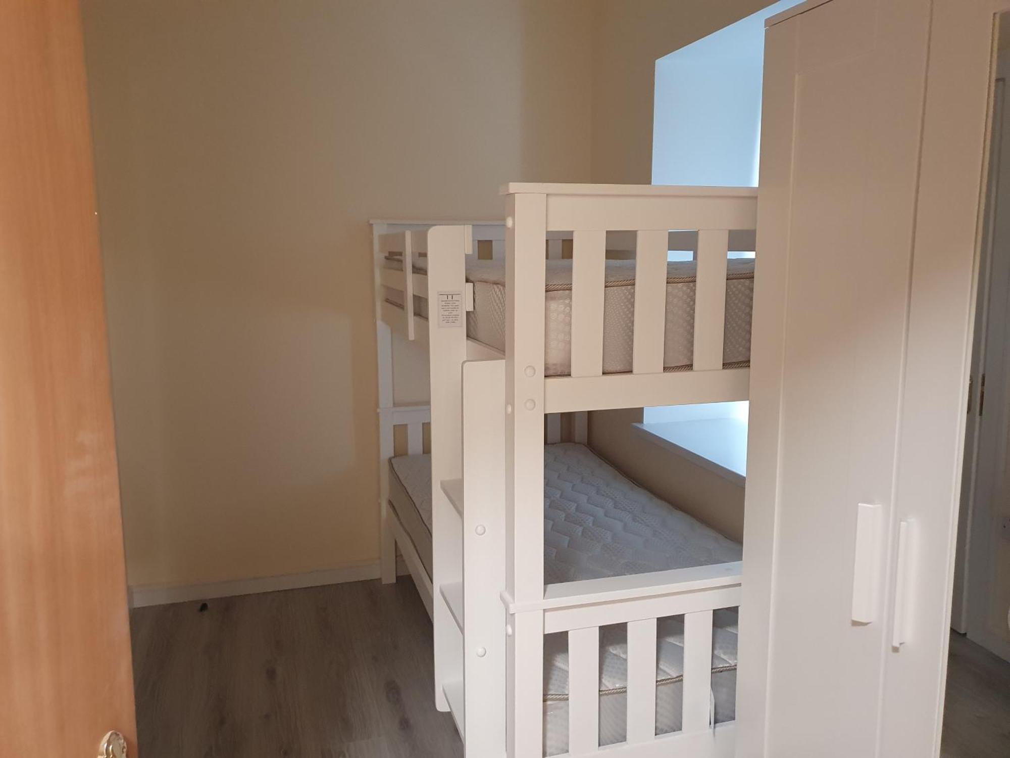 The Dutch Tulip Hostel Малоу Екстериор снимка